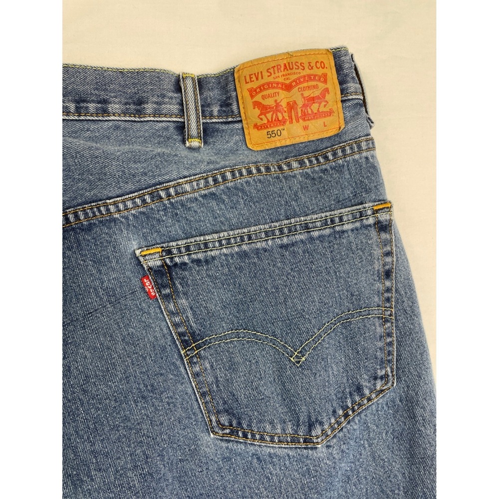 Levis 550 Relaxed Fit Tapered Leg Blue Denim Jeans Mens 44x30 01550-4891 - Picture 9 of 10
